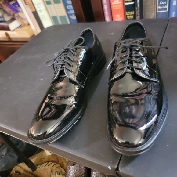 Men s Black Patent Leather Derby Dress Shoes size 8 The Black Tux Premium Formal - Picture 5 of 16